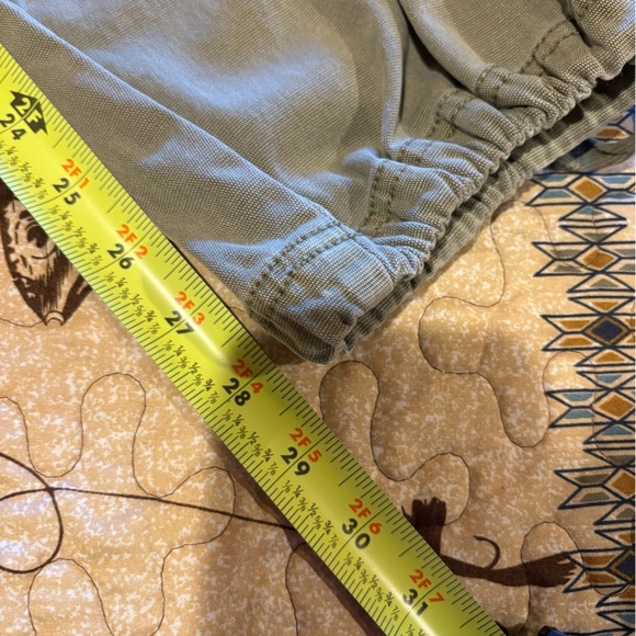 Maurice’s light khaki green cargo pants drawstring hem women’s size M - Picture 6 of 10